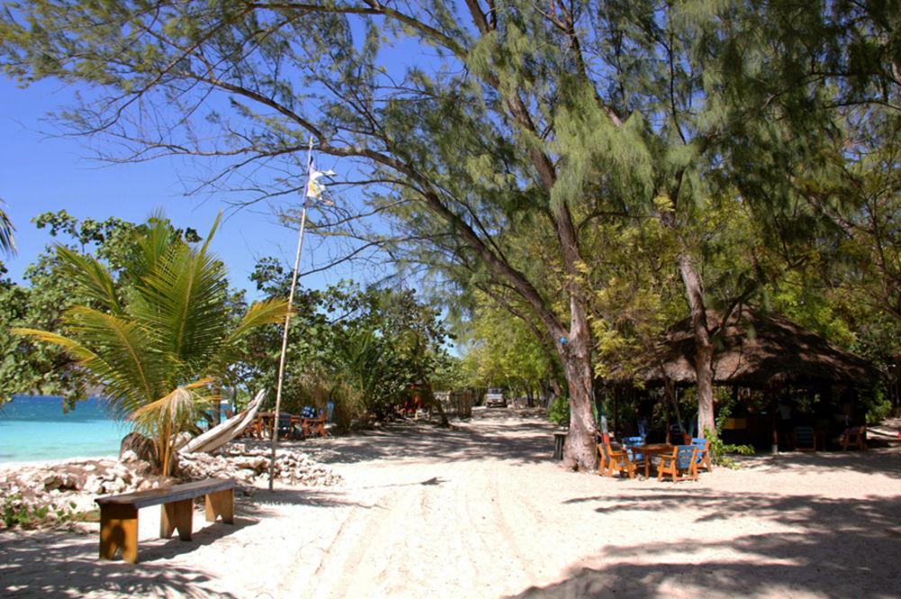 Boukan Guinguette Hotel Mole-Saint-Nicolas ภายนอก รูปภาพ